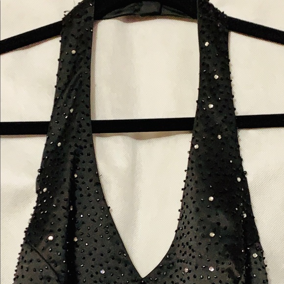 Black halter neckline backless beaded formal dress - Picture 2 of 7